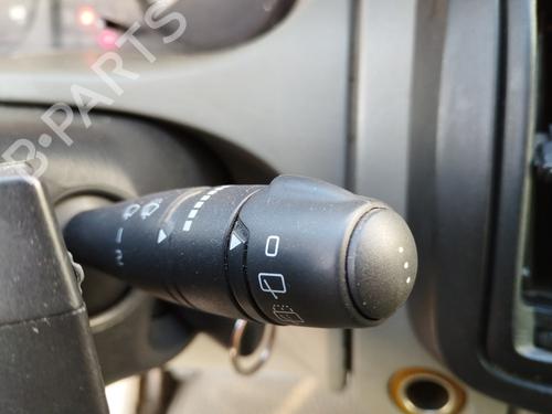 Commodo Essuie Glace / Phare RENAULT TRAFIC II Bus (JL) 1.9 dCI 100 (JL0C, JL0K) (101 hp) 31994236