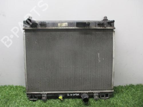 Used Water radiator Water radiator TOYOTA YARIS (_P9_) 1.4 D-4D (NLP90_, NLP90R) (90 hp) 27050226 27050226