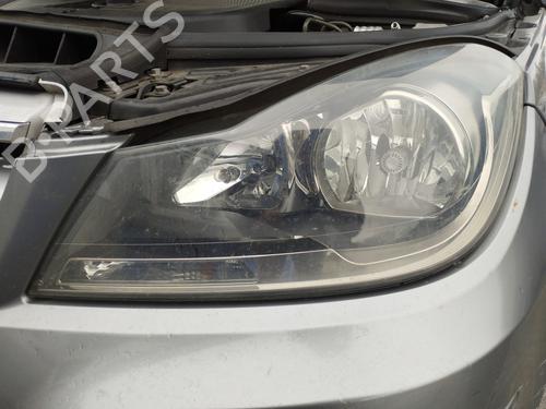 Venstre forlygte MERCEDES-BENZ C-CLASS (W204) C 180 CDI (204.000) (120 hp) 32108665