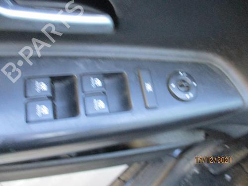 Left front fog light KIA CEE'D SW (ED) 1.6 CRDi 115 | BP27067039C30 - Image 3