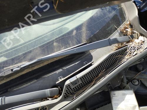 front-windshield-wiper-arm-renault-kadjar-ha_-hl_-2015-39384412 main image