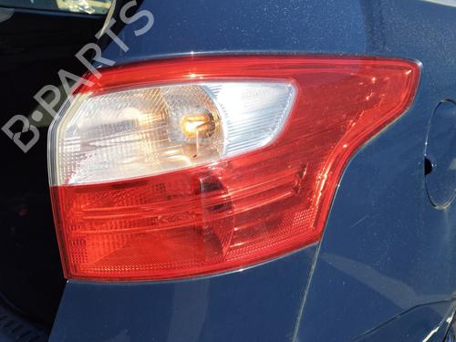 Used Right taillight Right taillight FORD FOCUS III Turnier 1.0 EcoBoost (125 hp) 33544854 33544854