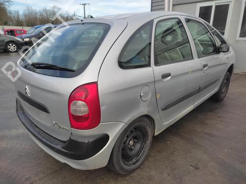 Used Rear axle CITROËN XSARA PICASSO (N68) 2.0 HDi (90 hp) 27052424