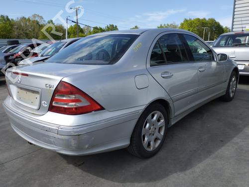 Used Right rear brake caliper Right rear brake caliper MERCEDES-BENZ C-CLASS (W203) C 200 CDI (203.007) (122 hp) 34128109 34128109