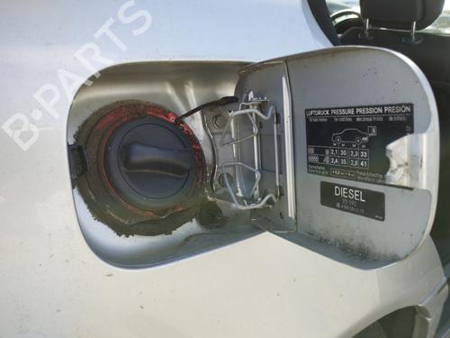fuel-flap-mercedes-benz-c-class-w203-2000-2001-2002-2003-2004-2005-2006-2007-34128064 main image