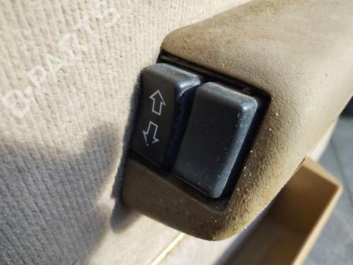 Used Right front window switch RENAULT 11 (B/C37_) 1.7 (B/C376) (80 hp) 30130244
