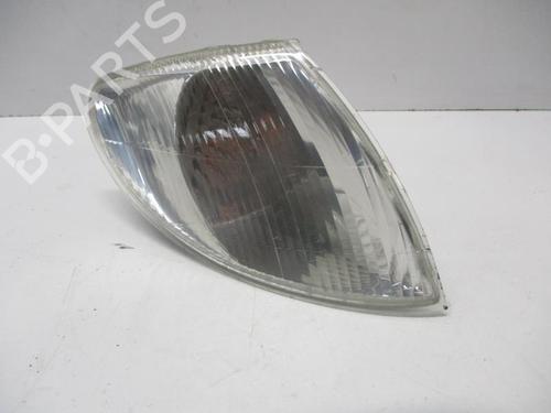 Used Right front indicator Right front indicator RENAULT MEGANE Scenic (JA0/1_) 1.6 16V (JA0B, JA04, JA11, JA00) (107 hp) 27060955 27060955