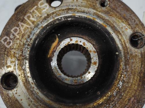 Used Right front steering knuckle Right front steering knuckle PEUGEOT 308 I (4A_, 4C_) 1.4 16V (95 hp) 31998766 31998766