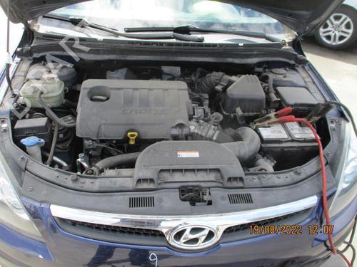 Used Radiator fan HYUNDAI i30 (FD) 1.6 CRDi (90 hp) 27050736