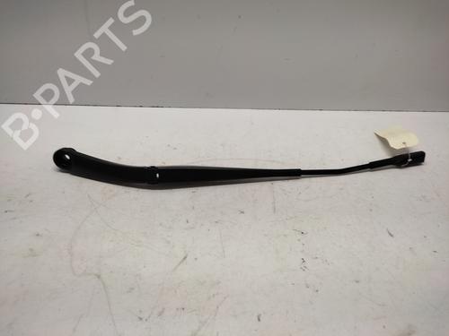 Front windshield wiper arm HYUNDAI TUCSON (NX4E, NX4A) 1.6 T-GDI Plug-in-Hybrid HTRAC | BP32469263C143