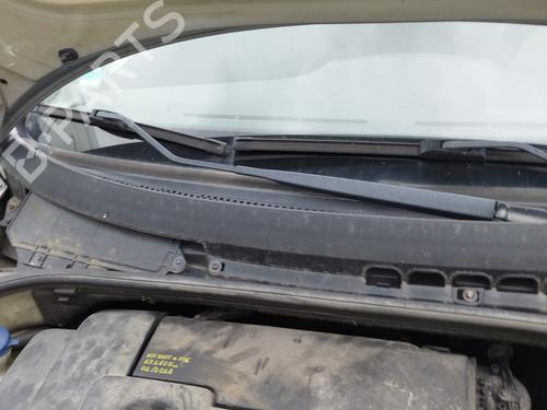 Used Front windshield wiper arm CITROËN C3 I (FC_, FN_) 1.4 HDi (68 hp) 27059028