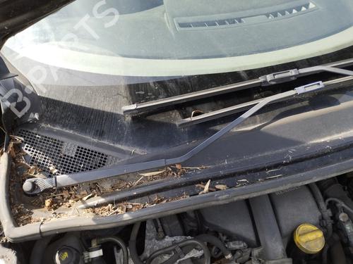 Vindspejlsviskerarm Vindspejlsviskerarm RENAULT SCÉNIC III (JZ0/1_) 1.5 dCi (110 hp) 33611751 33611751