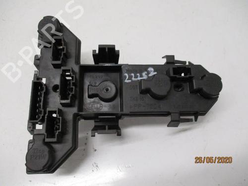 Used Lamp holder VW GOLF IV (1J1) 1.9 TDI (101 hp) 27080321