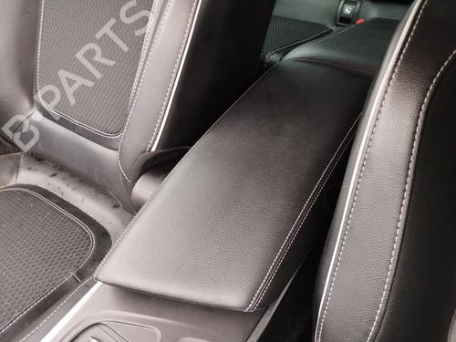 Used Middle console Middle console RENAULT MEGANE IV Grandtour (K9A/M/N_) 1.5 dCi 110 (110 hp) 32095814 32095814