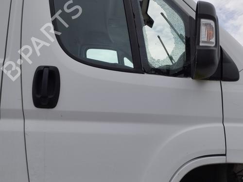Front right exterior door handle PEUGEOT BOXER Van 2.2 BlueHDi 165 | BP28473739C129 