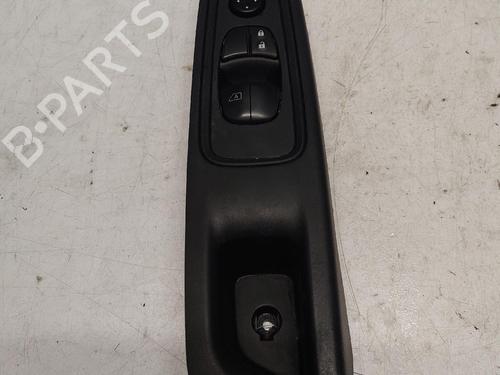 Used Left front window switch Left front window switch NISSAN MICRA V (K14) 1.0 IG-T (92 hp) 39665121 39665121