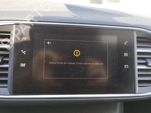 Used Display monitor PEUGEOT 208 II (UB_, UP_, UW_, UJ_) e-208 (136 hp) 27078357