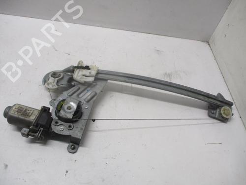 Rudehejsemotor bagstkærm højre PEUGEOT 206 Hatchback (2A/C) 1.6 16V (109 hp) 27051063