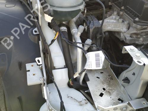 Windscreen washer tank PEUGEOT 208 I (CA_, CC_) 1.2 VTI 82 | BP29176255C113 