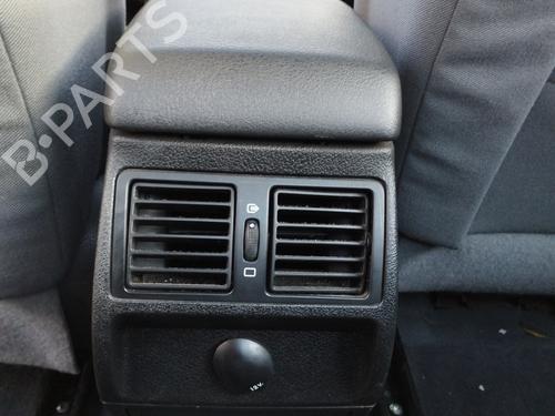 Middle console PEUGEOT 407 (6D_) 2.0 HDi 135 (6DRHRH, 6DRHRE, 6DRHRG, 6DRHRJ) | BP30128050I22 