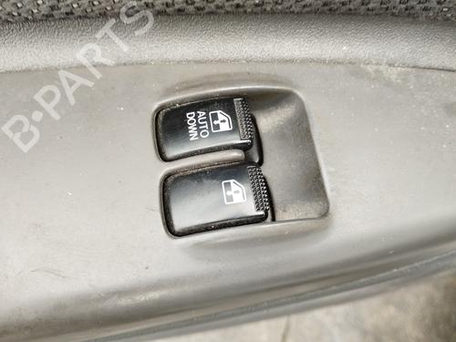 Interrupteur de vitre avant gauche KIA RIO II (JB) 1.5 CRDi (110 hp) 31043162