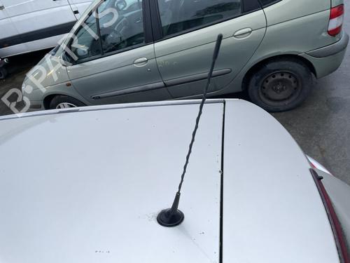 Used Antenna/Base RENAULT MEGANE II (BM0/1_, CM0/1_) 1.6 16V (112 hp) 27051808