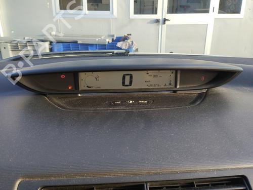 Used Instrument cluster CITROËN C4 I (LC_) 1.6 HDi (90 hp) 30820436