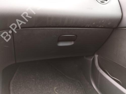 Used Glove box PEUGEOT 308 SW I (4E_, 4H_) 1.6 HDi (109 hp) 27089710