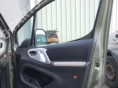 Vergrendeling rechts voor PEUGEOT PARTNER Tepee 1.6 HDi (109 hp) 27043682