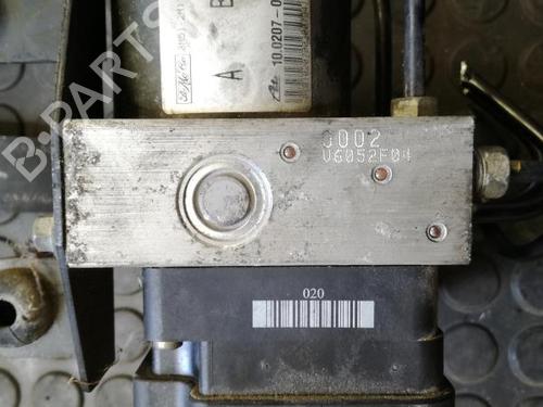Used ABS pump FORD FOCUS I Turnier (DNW) 1.8 Turbo DI / TDDi (90 hp) 27086385