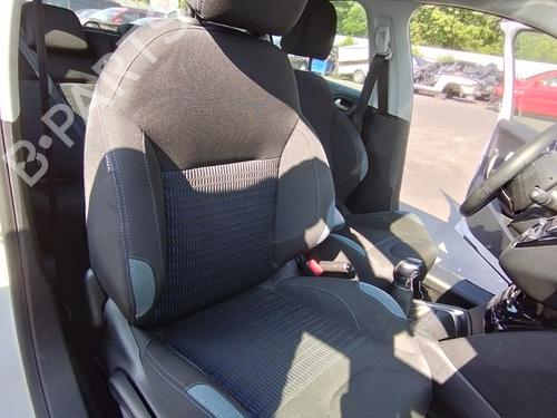 Used Right front seat PEUGEOT 208 I (CA_, CC_) 1.4 HDi (68 hp) 27042140