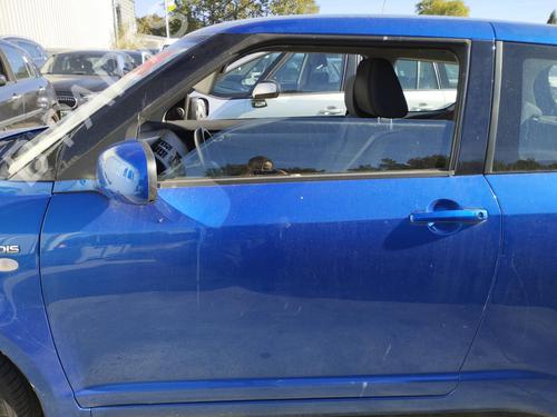 Siège avant gauche SUZUKI SWIFT III (MZ, EZ) 1.3 DDiS (RS413D) | BP27074779C15 