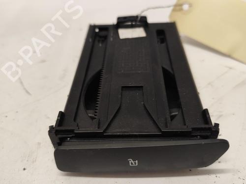 cupobject-holder-renault-laguna-iii-bt01-2007-2008-2009-2010-2011-2012-2013-2014-2015-40597258 main image