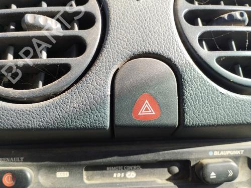 Used Warning switch Warning switch RENAULT KANGOO Express (FC0/1_) D 65 1.9 (FC0E, FC02, FC0J, FC0N) (64 hp) 39605940 39605940