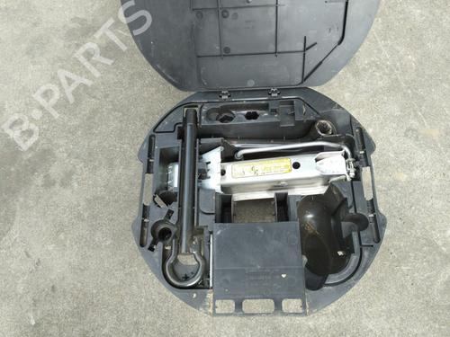 Reservehjul kit Reservehjul kit RENAULT MODUS / GRAND MODUS (F/JP0_) 1.5 dCi (FP0E, JP0E) (65 hp) 34108801 34108801