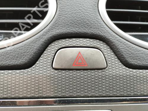 Used Warning switch FORD FOCUS II Turnier (DA_, FFS, DS) 1.8 TDCi (115 hp) 27041071