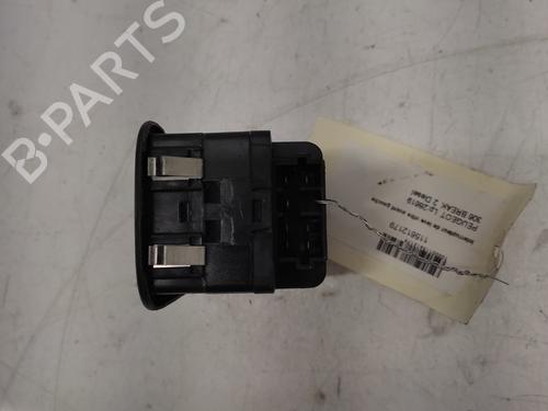 Used Left front window switch Left front window switch PEUGEOT 306 Break (7E, N3, N5) 2.0 HDI 90 (90 hp) 30458290 30458290