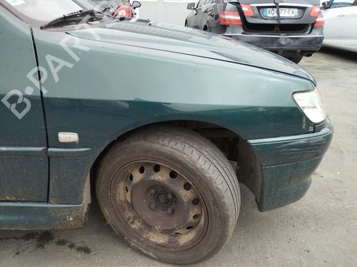Used Right front fenders PEUGEOT 306 Hatchback (7A, 7C, N3, N5) 2.0 HDI 90 (90 hp) 27049441