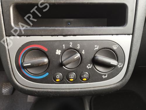 Used Climate control Climate control OPEL CORSA C (X01) 1.3 CDTI (F08, F68) (70 hp) 33544501 33544501