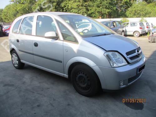 Right front fog light OPEL MERIVA A MPV (X03) 1.7 CDTI (E75) | BP27055644C31 