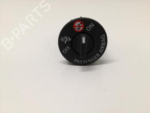 Used Switch RENAULT CLIO IV (BH_) 1.5 dCi 90 (90 hp) 27080512