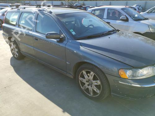Brugte VOLVO V70 III (135) 2.4 D 2898310