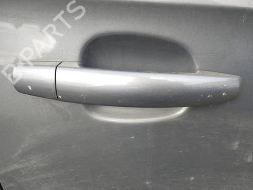Używane Klamka zewnętrzna drzwi przednich prawych OPEL CORSA E (X15) 1.4 (08, 68) (90 hp) 27046493