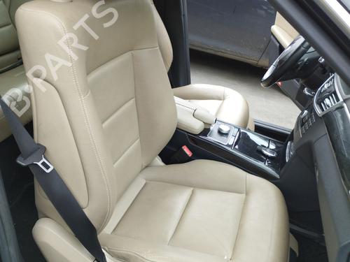 Used Right front seat MERCEDES-BENZ E-CLASS (W212) E 350 CDI (212.025) (231 hp) 27064770