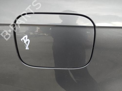 Używane Klapa wlewu paliwa AUDI A4 B7 Avant (8ED) 2.0 TDI (170 hp) 27059956