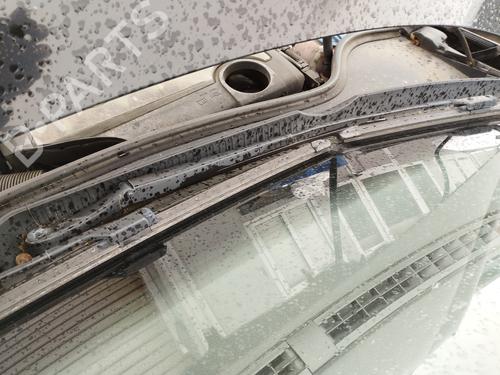 front-windshield-wiper-arm-vw-golf-vi-5k1-2008-2009-2010-2011-2012-2013-2014-31659781 main image