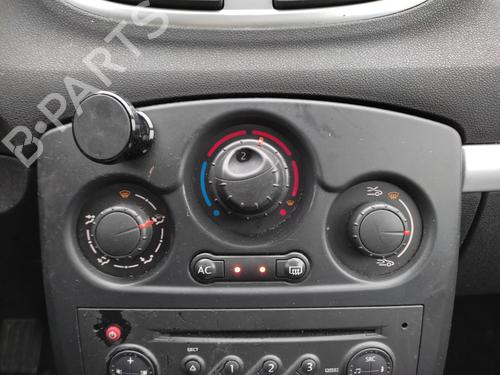 Used Climate control RENAULT CLIO III Grandtour (KR0/1_) 1.5 dCi (KR0F) (86 hp) 27052538