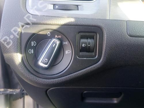 Used Headlight switch VW GOLF VII (5G1, BQ1, BE1, BE2) 1.6 TDI (105 hp) 27087503