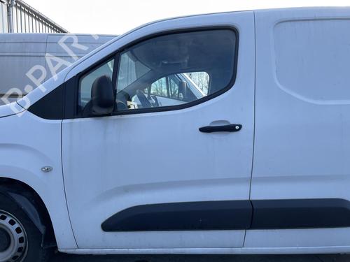 Vergrendeling links voor CITROËN BERLINGO (ER_, EC_) 1.5 BlueHDi 100 (102 hp) 27086841
