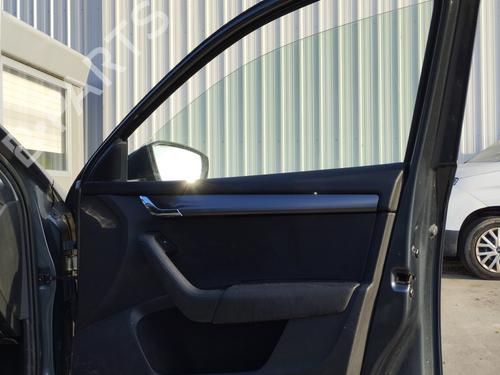Used Front right door window SKODA OCTAVIA III Combi (5E5, 5E6) 2.0 TDI (150 hp) 30174873